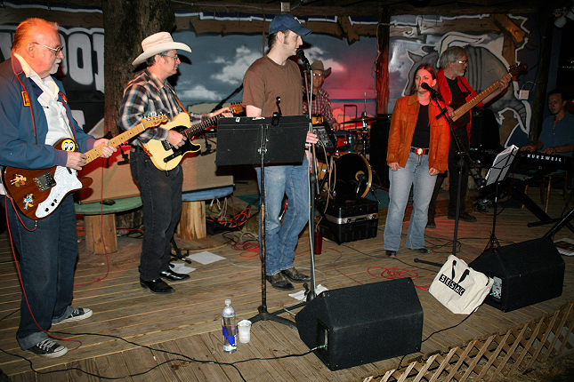 Stringer Country Jam, Brentwood Tavern
